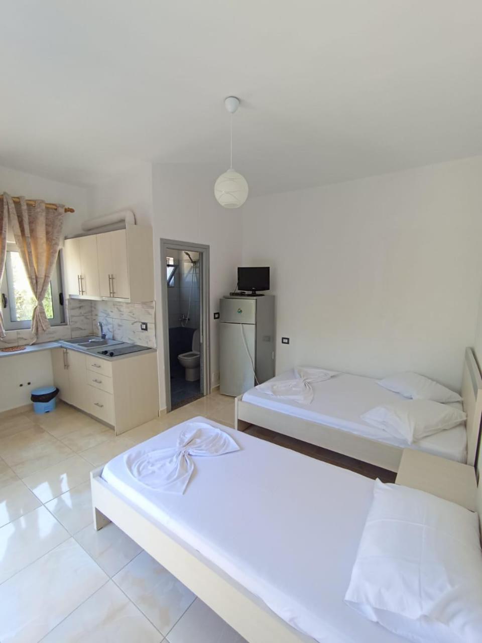 Alinani Apartments Ksamil Værelse billede